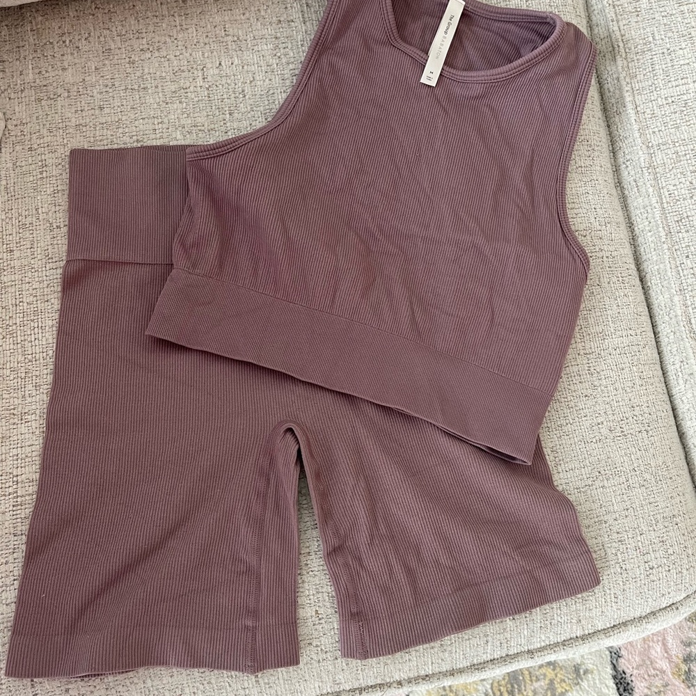 Babaton Set